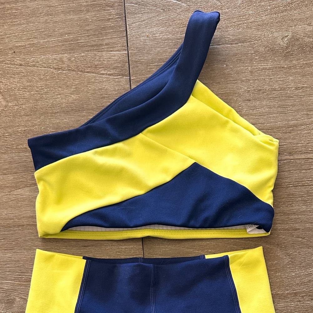 Like New Jo + Jax One Shoulder Top Size YL